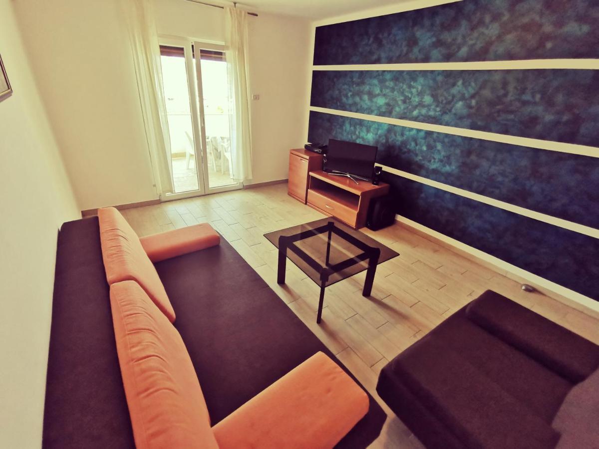 Haus Maro Daire Supetarska Draga Oda fotoğraf