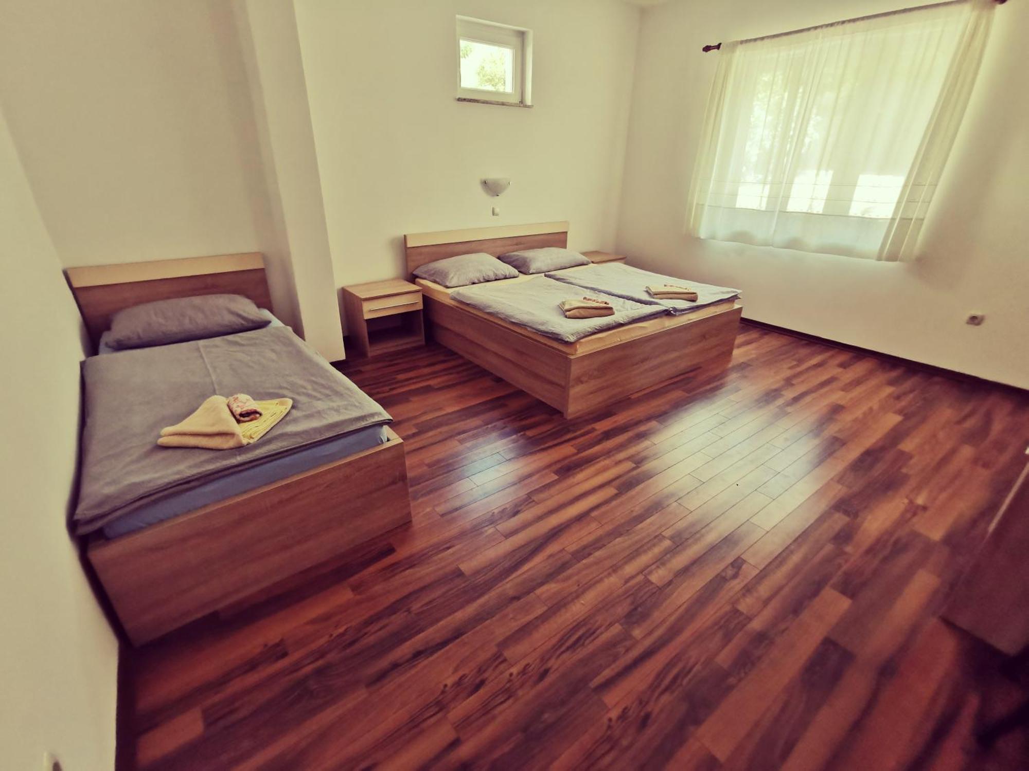 Haus Maro Daire Supetarska Draga Oda fotoğraf