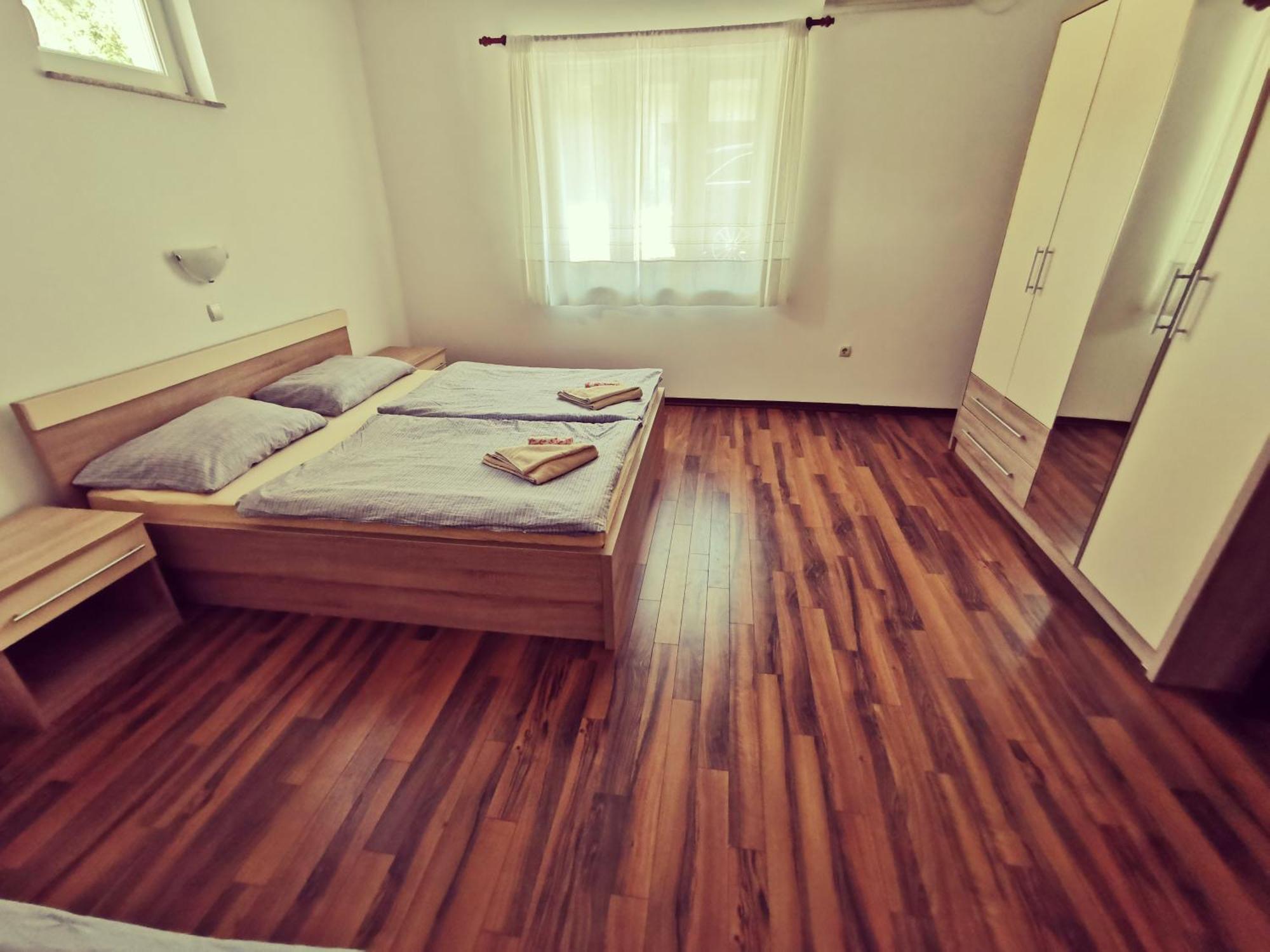 Haus Maro Daire Supetarska Draga Oda fotoğraf