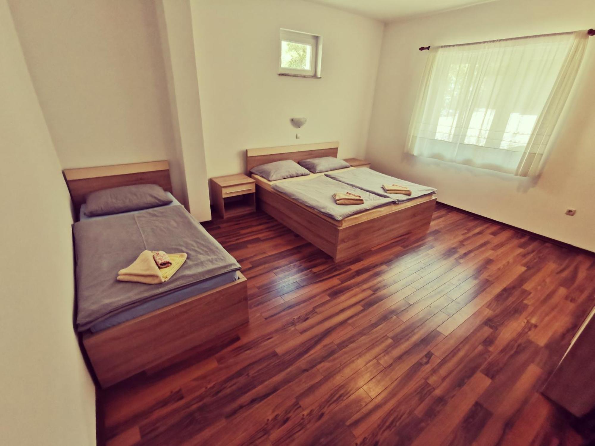 Haus Maro Daire Supetarska Draga Oda fotoğraf